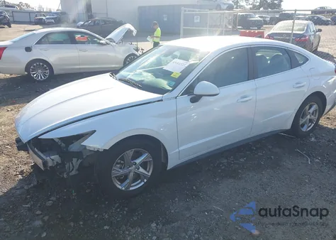 2021 Hyundai Sonata Se z USA, uszkodzony, nr VIN 5NPEG4JAXMH126293